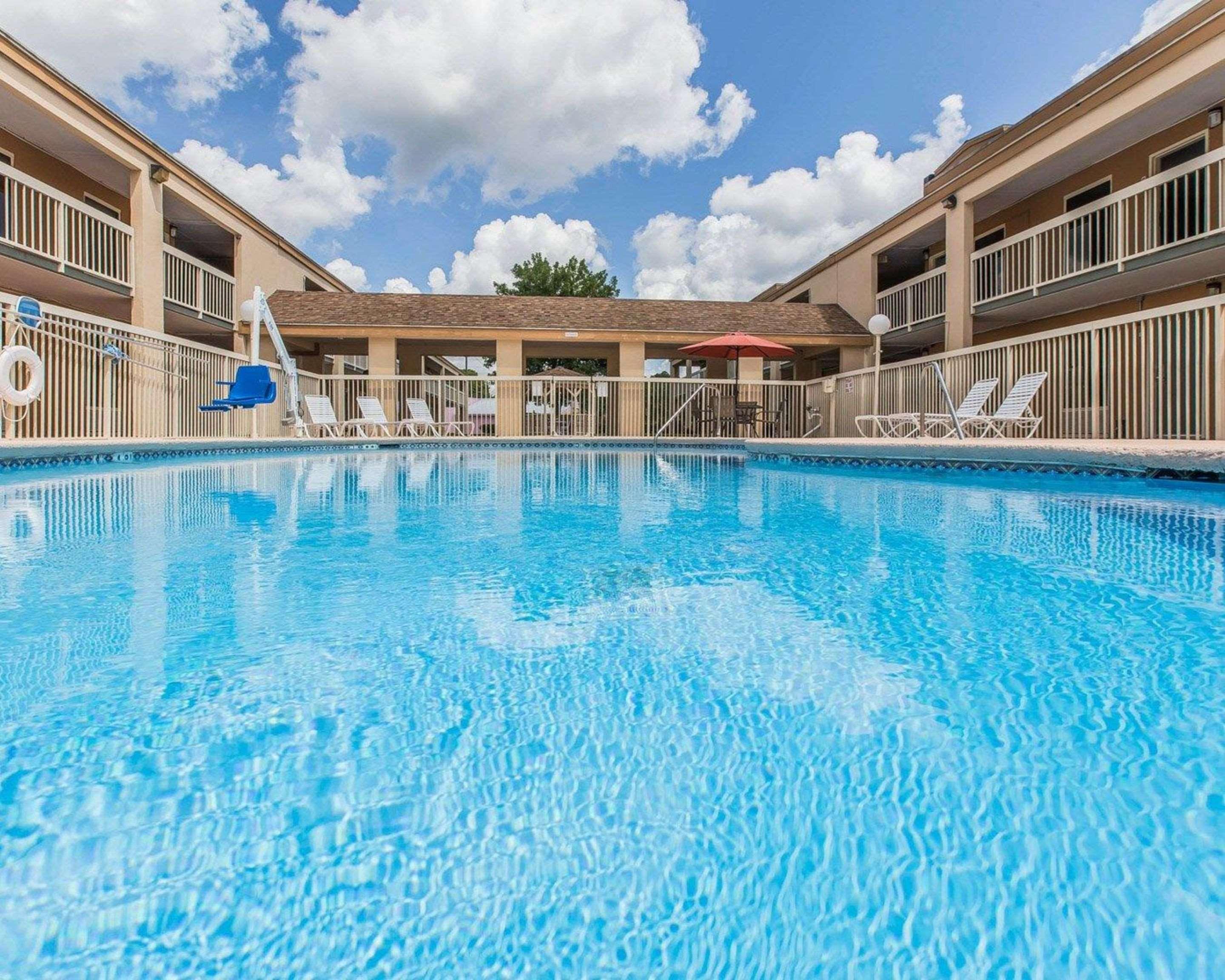 Quality Inn Kingsland Exterior photo