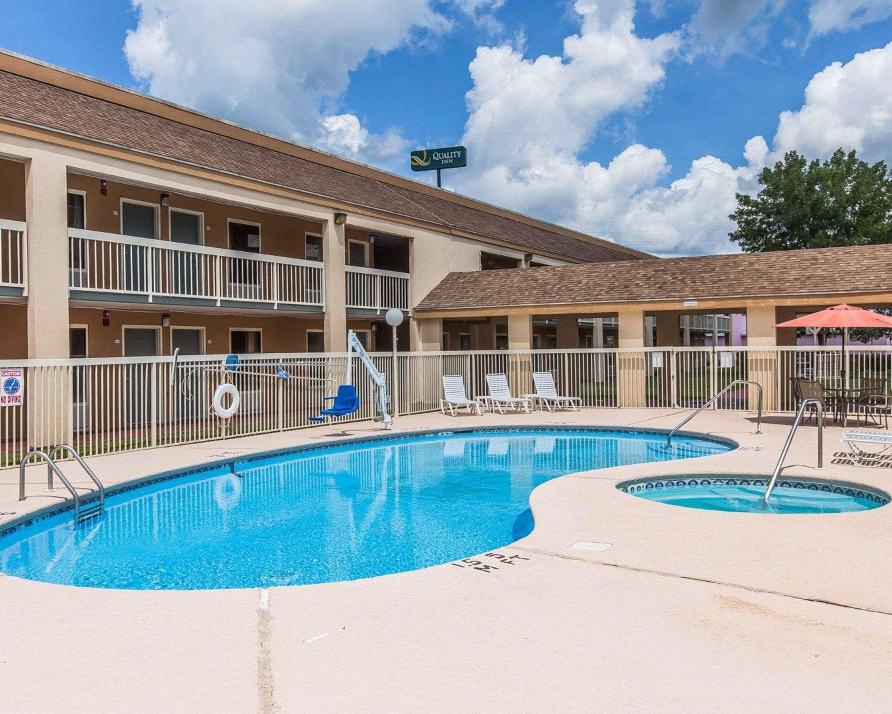 Quality Inn Kingsland Exterior photo
