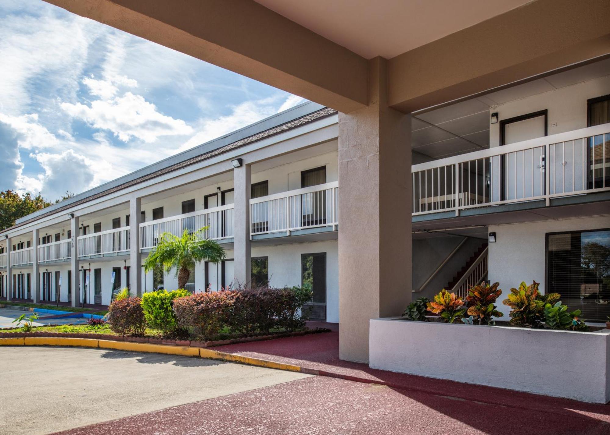 Quality Inn Kingsland Exterior photo